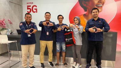 Telkomsel Jambi Berikan Special Treatment Kepada Pelanggan sebagai Perayaan Hari Pelanggan Nasional