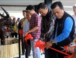 Gubernur Jambi Resmikan Restoran Mang Kabayan di Kawasan Teras Mendalo
